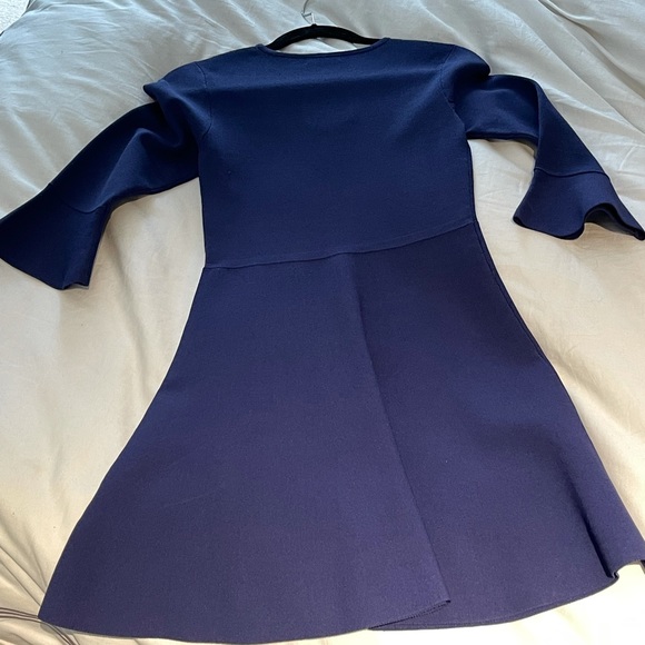 Parker dress - Picture 2 of 5